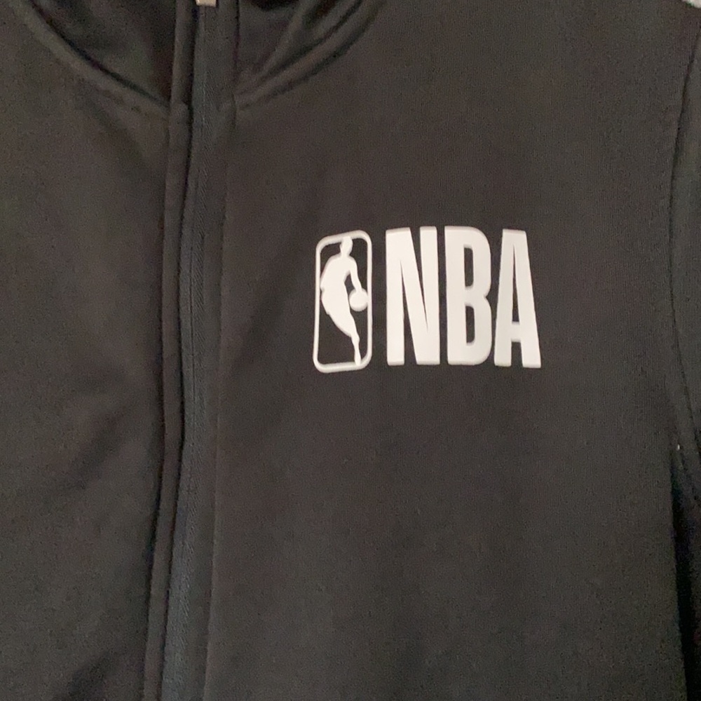 NBA jacket - Picture 2 of 7